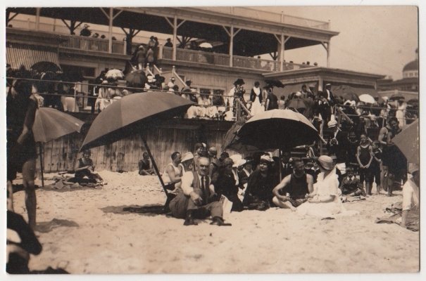 Atlantic City - Beach and Boardwalk