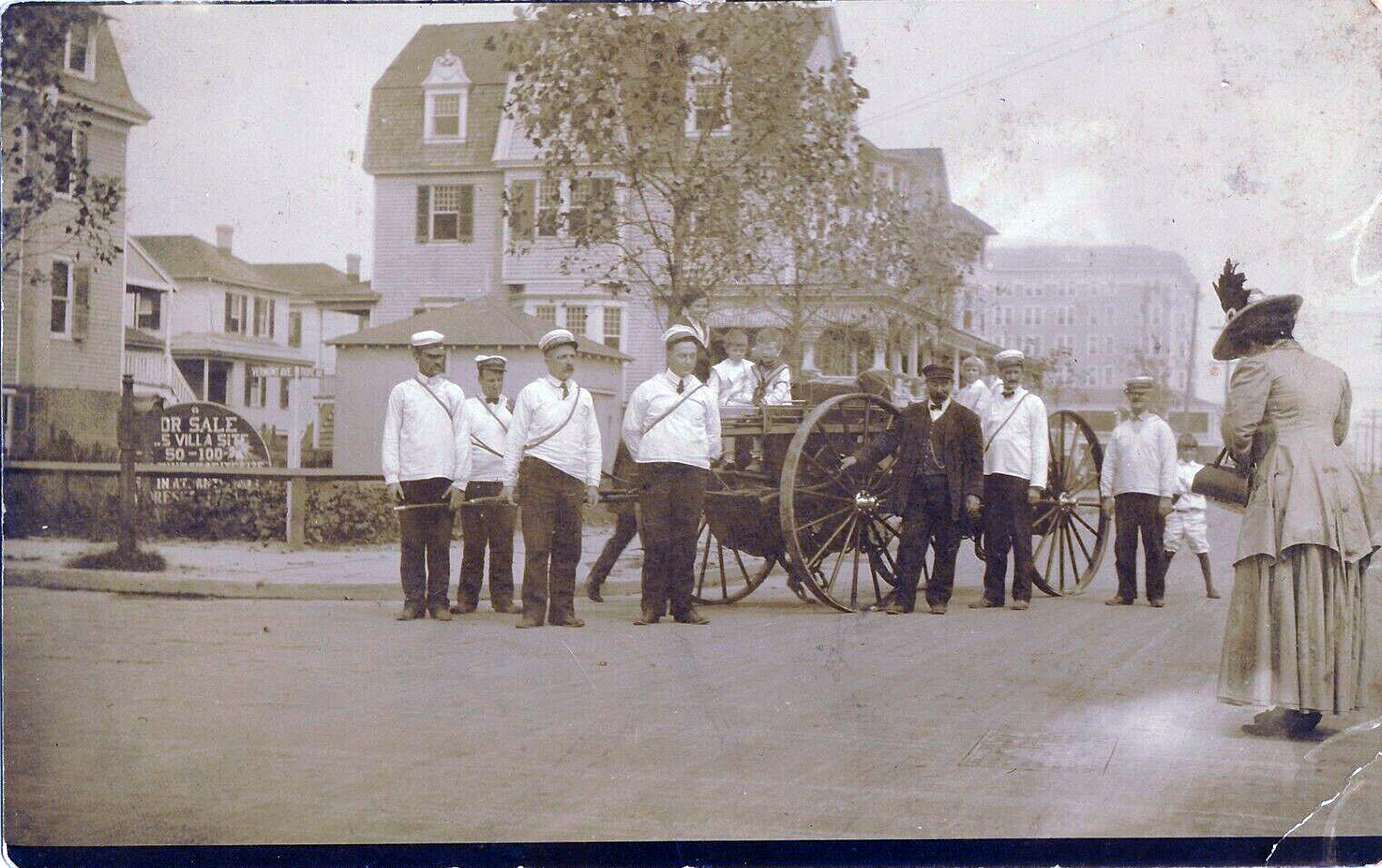 Atlantic City - Life saving crew at Vermont and Pacific - c 1810