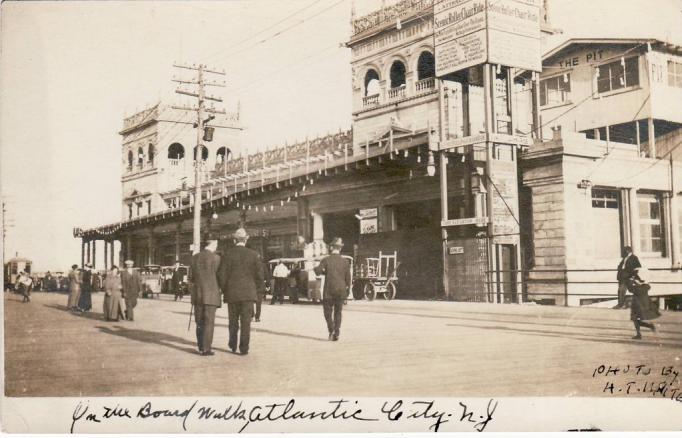 Atlantic City - On the boardwalk - c 1910