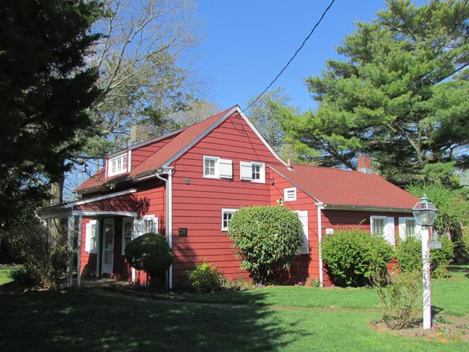 Northfield - Risley Homestead - built circa 1790 - On Virginia Avenue off Shore Road