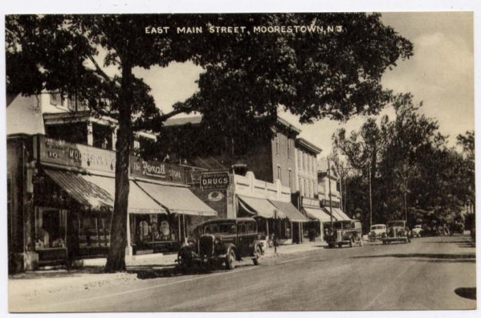 Moorestown - East Main Street stores and cars