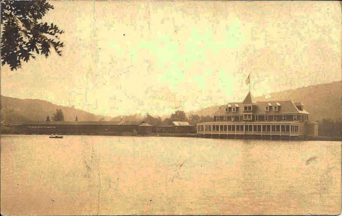 Andover - Cranberry Lake Boathouse