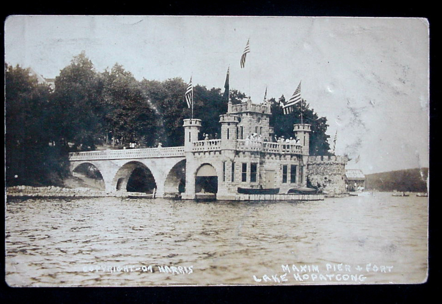 Lake Hopatcong - Maxim Pier and Fort - c 1910